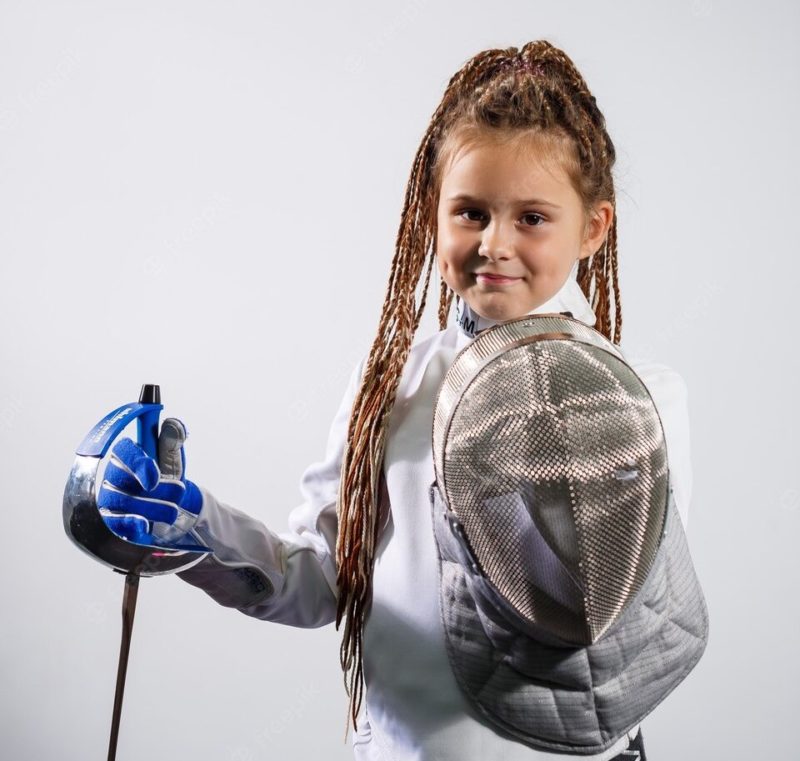 A Sport For Everyone! Why You Should Try Fencing? Fencing Lessons